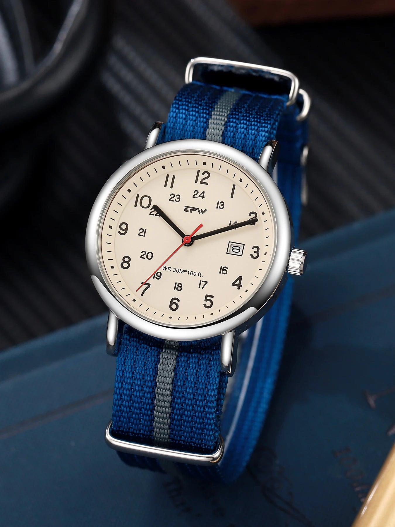 Clear Horizon * (Dar um leve zoom, nas imagens de fundo branco)