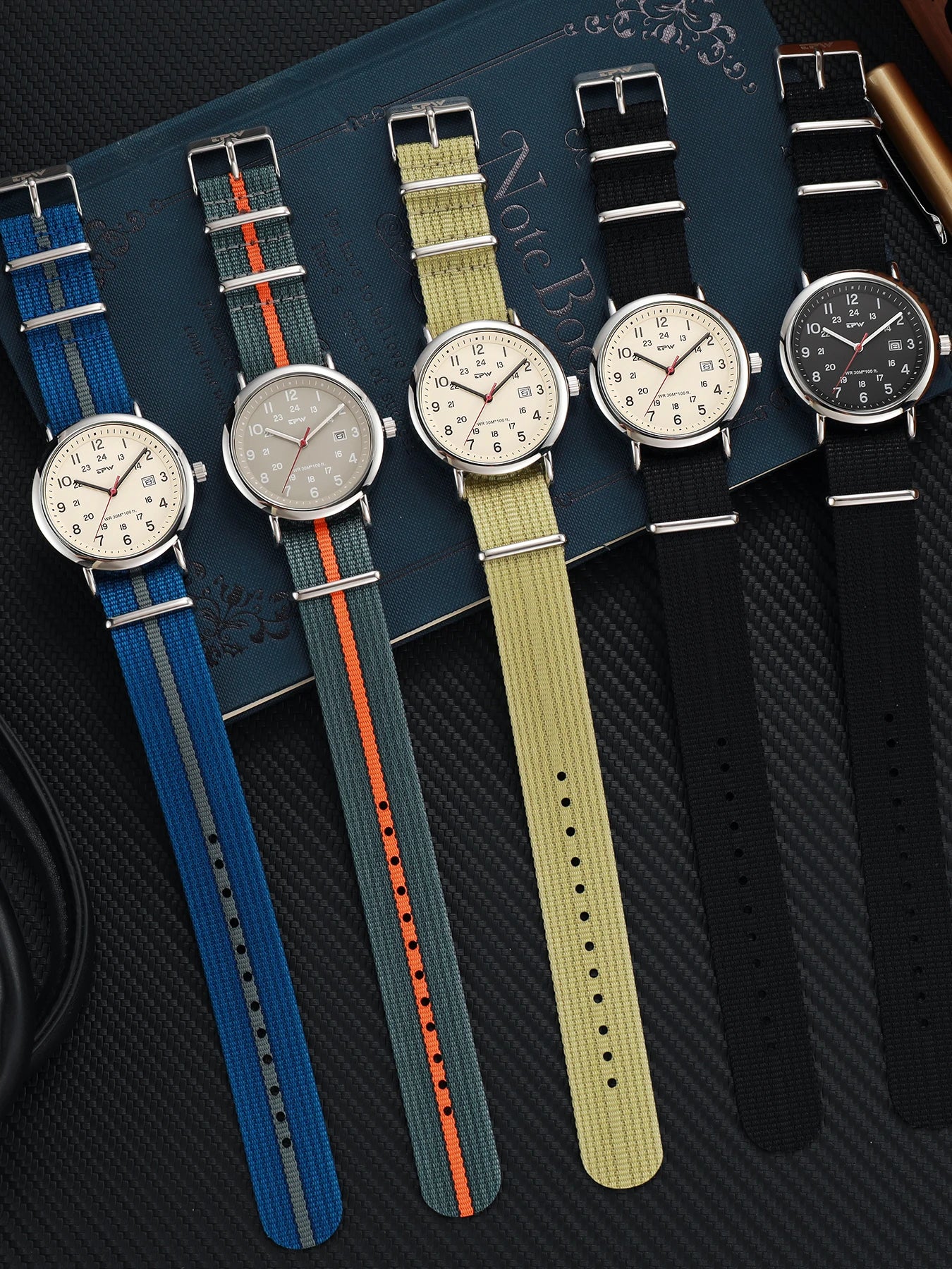 Clear Horizon * (Dar um leve zoom, nas imagens de fundo branco)